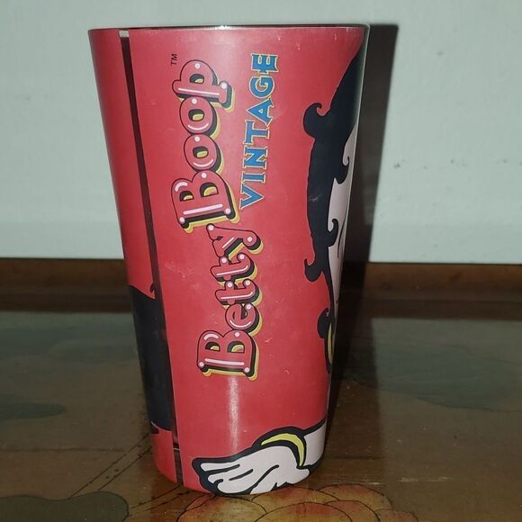 3E Trading Betty Boop Glass 14 oz - Picture 3 of 5